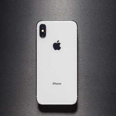 iPhone X