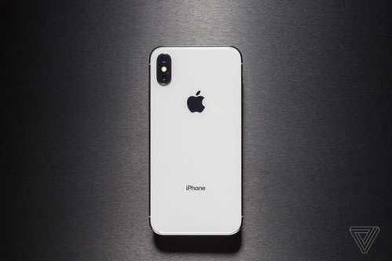 iPhone X